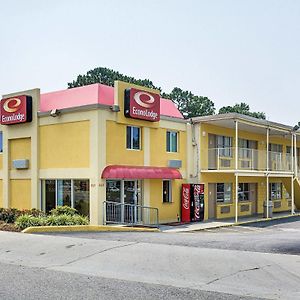 Econo Lodge At Military Circle Norfolk Exterior photo