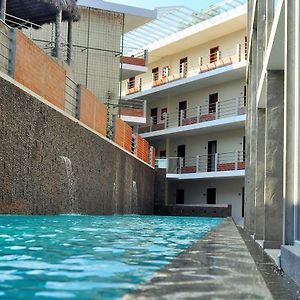 Gran Hotel De Lago - Shushufindi Exterior photo