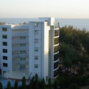 Praasad Paradise Hotel Cox's Bazar Exterior photo