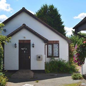 The Bull'S Head Inn At Chelmarsh Highley Exterior photo