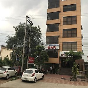 City International Hotel Durgapur  Exterior photo