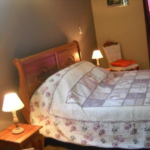 Bois De Santal Chambre D'Hotes Bed & Breakfast Saint Pierre Exterior photo