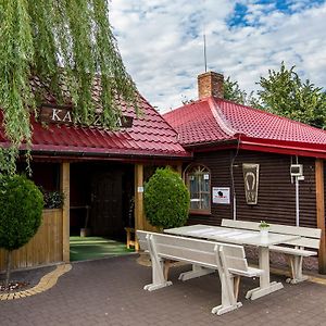 Karczma Pod Topolami Hotel Ratowo-Piotrowo Exterior photo