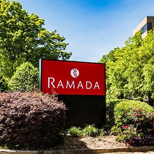 Ramada By Wyndham Gainesville Exterior photo