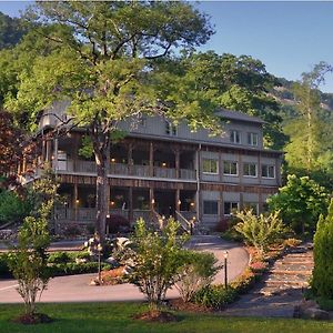 The Esmeralda Inn And Restaurant Chimney Rock Exterior photo