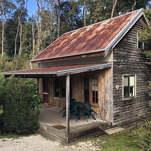 Corinna Wilderness Village Exterior photo