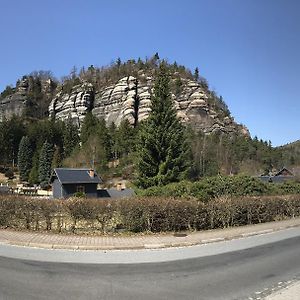 Hotel Am Berg Oybin Garni Exterior photo