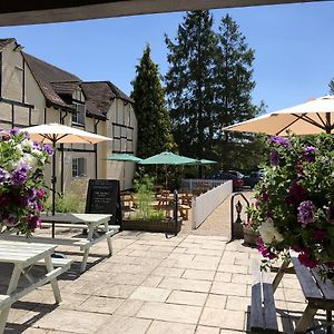 The New Inn Heckfield Exterior photo