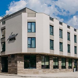 Hotel Leva - Vratsa Exterior photo