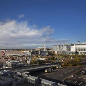 Radisson Blu Manchester Airport Hotel Hale  Exterior photo