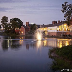 Nationwide Hotel And Conference Center Flint Exterior photo