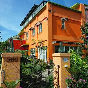 Lung Hill B&B Taitung Exterior photo