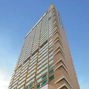 Ramada Hong Kong Harbour View Hotel Exterior photo