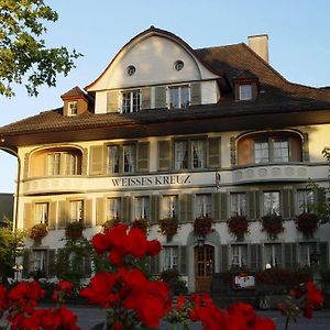 Weisses Kreuz Hotel Lyss Exterior photo