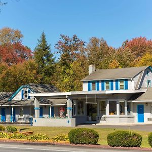 Night Lodge Bartonsville Exterior photo