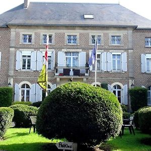 Hotel Le Clos Du Montvinage Etreaupont Exterior photo