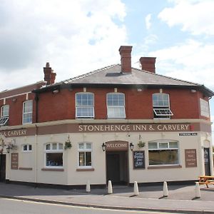 Stonehenge Inn & Shepherd'S Huts Amesbury Exterior photo