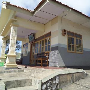 Yog Bromo Homestay Ngadisari Exterior photo