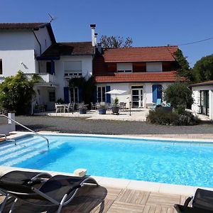 Domaine De Merete Hotel Poueyferre Exterior photo