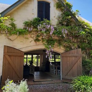 The Barn Villa Bangalow Exterior photo