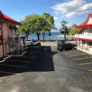 Slumber Lodge Penticton Exterior photo