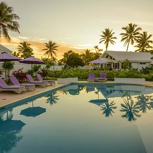 Tamanu On The Beach Hotel Port Vila Exterior photo