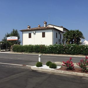 La Locanda Dei Gagliardi Hotel Lugo  Exterior photo