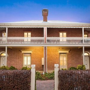 The Terraces Mudgee Aparthotel Exterior photo