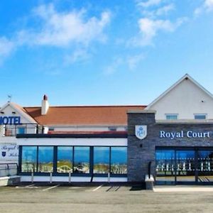 Royal Court Hotel Portrush Exterior photo