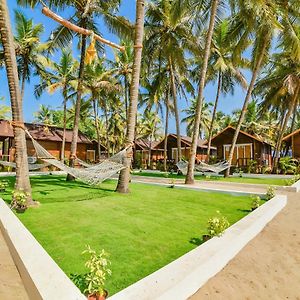 Oyo 28005 Agonda Diva Beach Resort Exterior photo