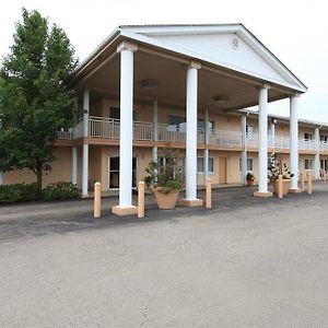 Americas Best Value Inn Ashtabula/Austinburg Exterior photo