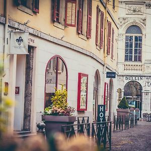 Theatre Hotel Chambery Exterior photo