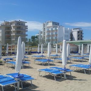 Hotel Marco Lido Di Savio Exterior photo