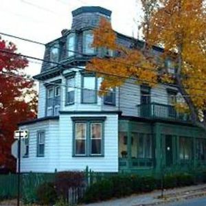 Fort Place Bed & Breakfast Hotel New York Exterior photo