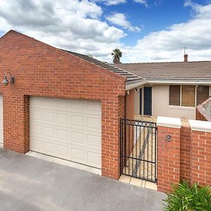 Stanley St Villa Albury Exterior photo