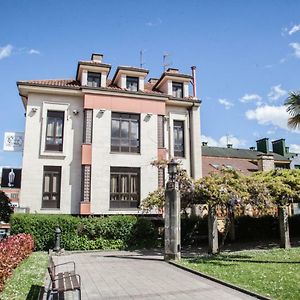 Hospedium Hotel La Casona Del Conde Norena Exterior photo