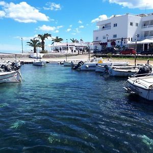 Hotel Boutique Las Arenas Es Canar  Exterior photo