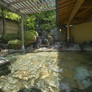 Fujisan Onsen Bessho Sasa Hotel Fujiyoshida Exterior photo