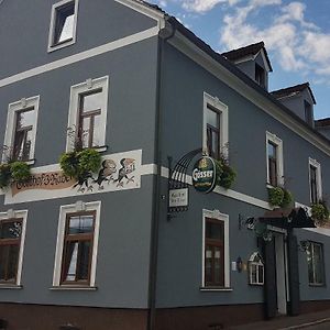 3 Raben: Business & Leisure Lodging in Leoben, Austria Hotel Leoben  Exterior photo