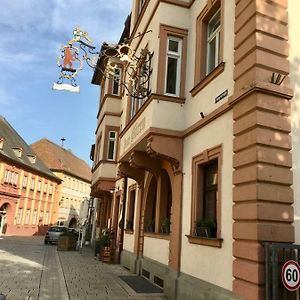 Gasthof Baeren Hotel Ochsenfurt Exterior photo