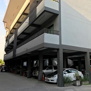 N-Five Place Hotel Nakhon Ratchasima Exterior photo