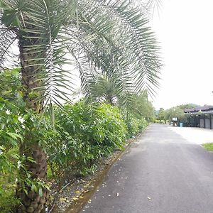 Preecha Resort Nakhon Nayok Exterior photo