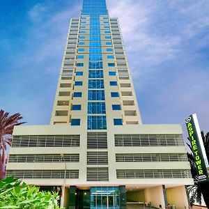 Aspire Tower Apartment Manama Exterior photo