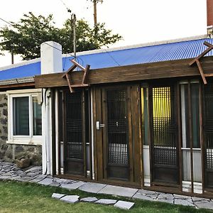 Dumbhouse Eho Hotel Oedo-dong Exterior photo