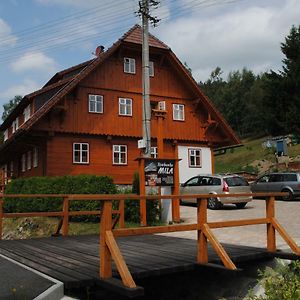 Roubenka-Mila Apartment Ostruzna Exterior photo