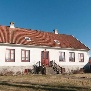 Gorgeous Apartment In Hemse With Kitchen Exterior photo