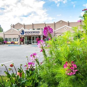 Wedgewood Resort Fairbanks Exterior photo