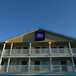 Sun Suites Of Chesapeake Exterior photo