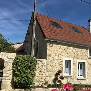 Gite La Nuit Etoilee Chez Champagne Mathelin Villa Mareuil-le-Port Exterior photo