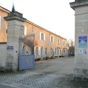 Le Logis D'Antigny Bed & Breakfast Val-du-Mignon Exterior photo